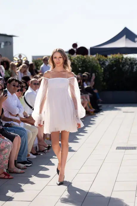 Lovely Kiss, 8 August 2026, show 4, second of two, Runway. Frame ASKUYT
