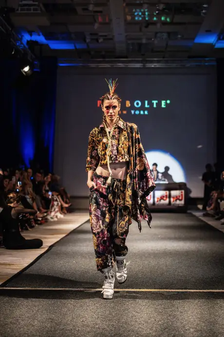 Pia Bolte, 8 August 2026, show 6, Runway. Frame QYJOO1