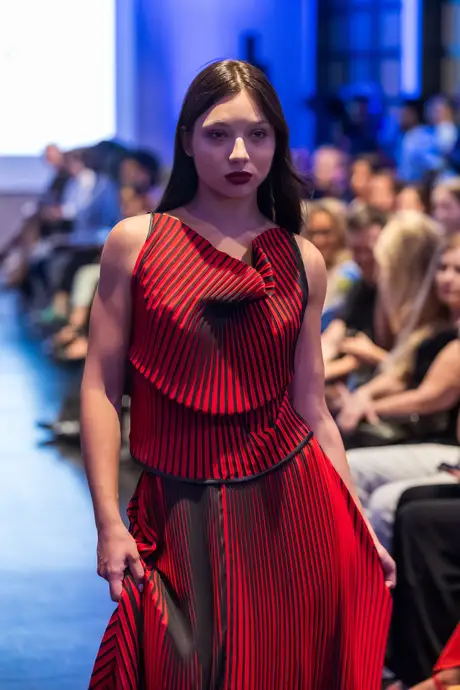 Edith Agay, 8 August 2026, show 5, Runway. Frame ZJK6JJ