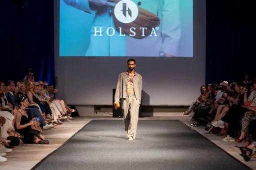 Joelle Jacobs x Holsta, 9 August 2026, show 6, Runway. Frame PBFKOV