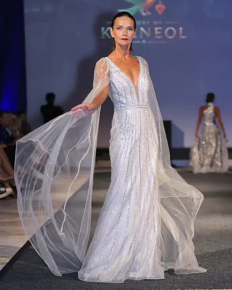 7 August 2026, show 2, Runway. Frame B3G11-