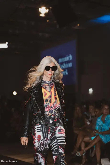 Pia Bolte, 8 August 2026, show 6, Runway. Frame B8TRXZ