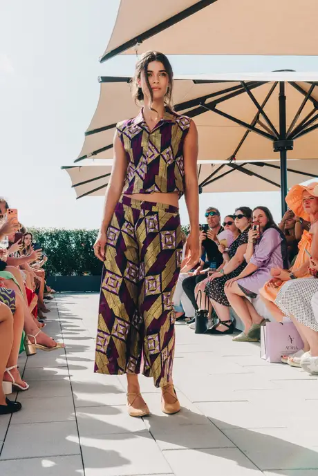Roubs Style, 9 August 2026, show 4, Runway. Frame QIE0JZ