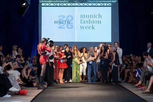 Joelle Jacobs x Holsta, 9 August 2026, show 6, Runway. Frame 5BOPST