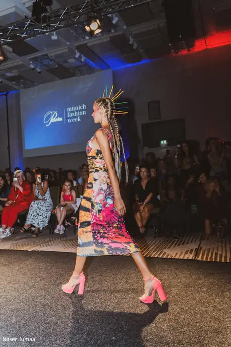 Pia Bolte, 8 August 2026, show 6, Runway. Frame AXF62Q