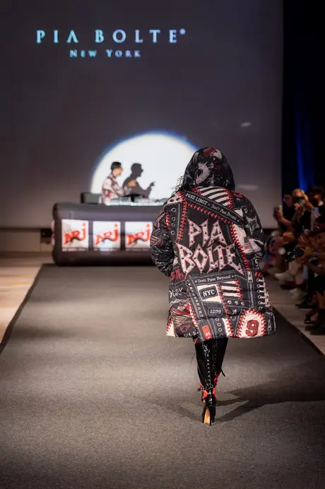 Pia Bolte, 8 August 2026, show 6, Runway. Frame V9KX8P