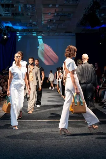 Joelle Jacobs x Holsta, 9 August 2026, show 6, Runway. Frame 0H9YNR