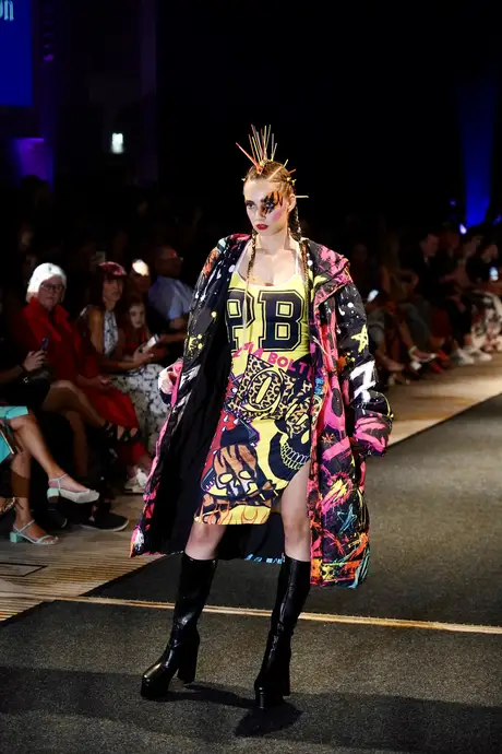 Pia Bolte, 8 August 2026, show 6, Runway. Frame C5C06C