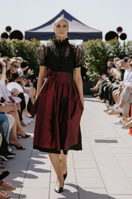8 August 2026, show 4, Runway. Frame UEEVKQ