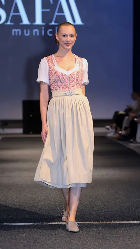 7 August 2026, show 2, Runway. Frame JDVDPT