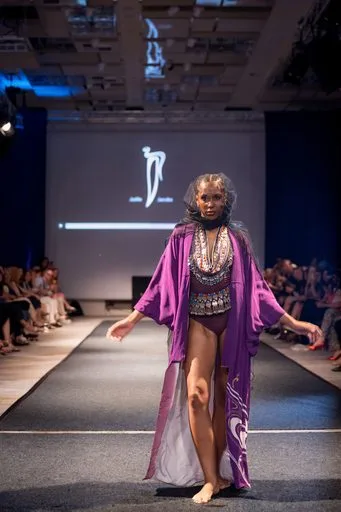Joelle Jacobs x Holsta, 9 August 2026, show 6, Runway. Frame TGOGUO