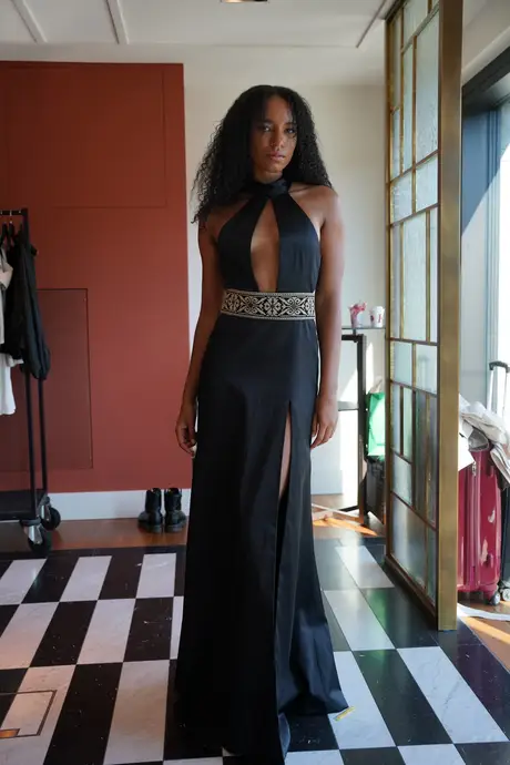8 August 2026, show 4, Runway. Frame 0NBLAZ