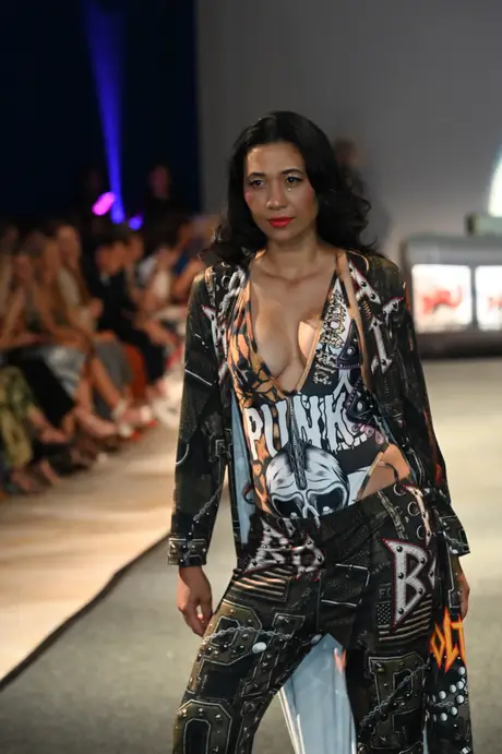 8 August 2026, show 6, Runway. Frame SSGMAJ