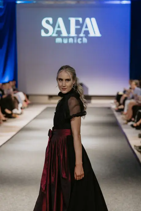 7 August 2026, show 2, Runway. Frame 6C-MFX