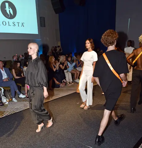 Runway, 9 August 2026. Frame LYZR--