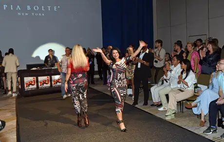 8 August 2026, show 6, Runway. Frame AHM5QP