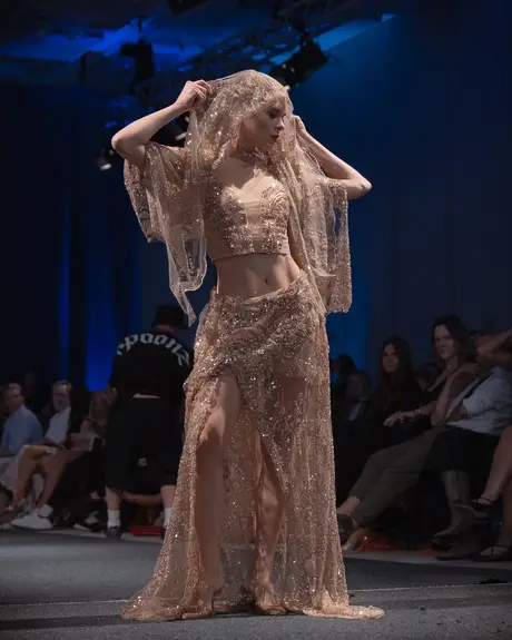 7 August 2026, show 2, Runway. Frame TAZXXH
