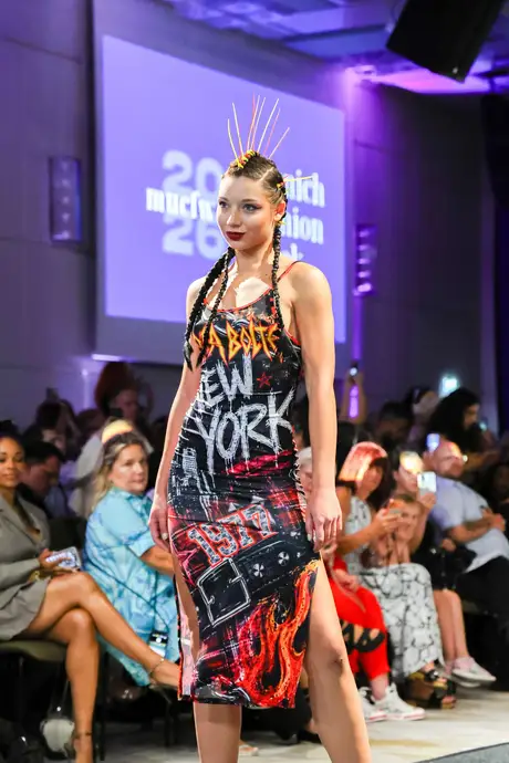 Pia Bolte, 8 August 2026, show 6, Runway. Frame QRAHEY