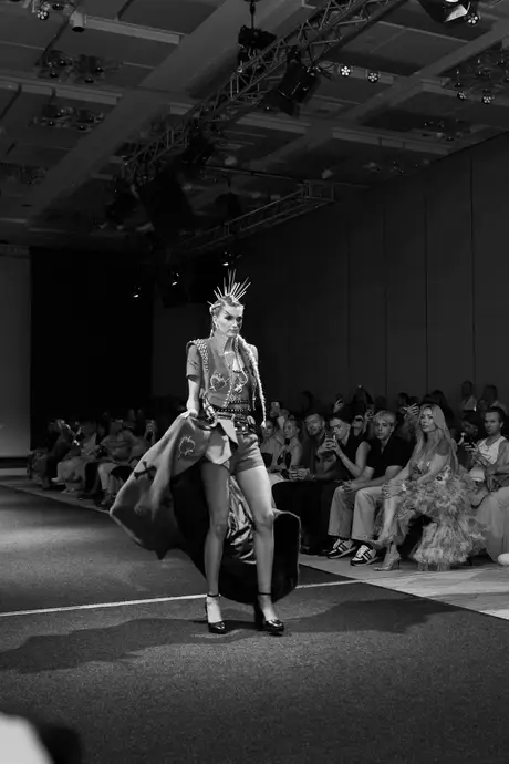 Pia Bolte, 8 August 2026, show 6, Runway. Frame GLGBWS