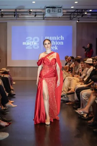 House of Karneol, 9 August 2026, show 5, Runway. Frame EBQMMA