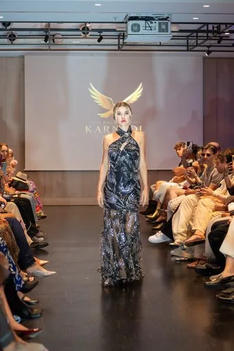 House of Karneol, 9 August 2026, show 5, Runway. Frame AAA09R