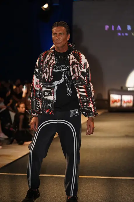 Pia Bolte, 8 August 2026, show 6, Runway. Frame IH-L1O