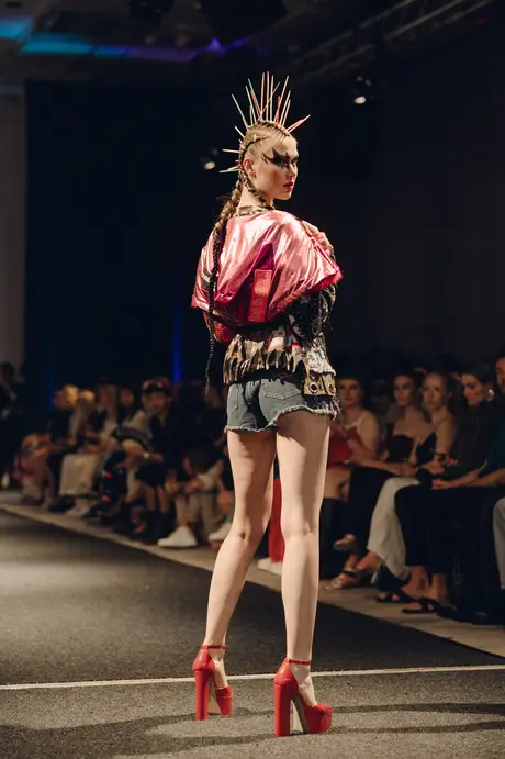 Pia Bolte, 8 August 2026, show 6, Runway. Frame _FK9IB