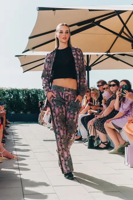 Roubs Style, 9 August 2026, show 4, Runway. Frame UM8EQ6