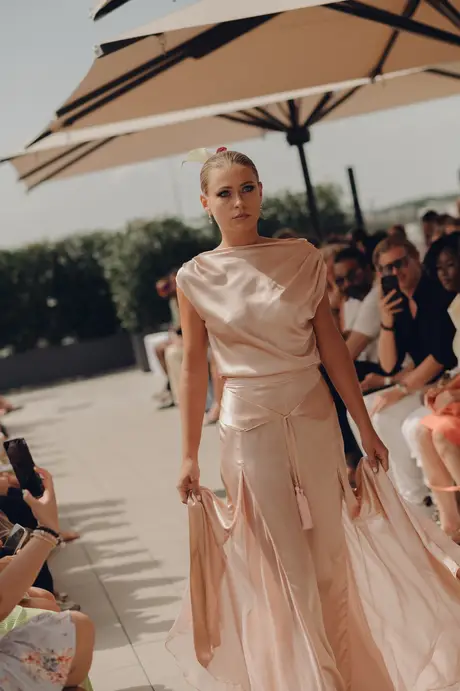 Melisande, 9 August 2026, show 2, Runway. Frame JKRDKJ