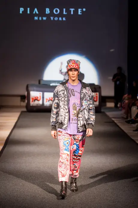 Pia Bolte, 8 August 2026, show 6, Runway. Frame _ZYLKJ