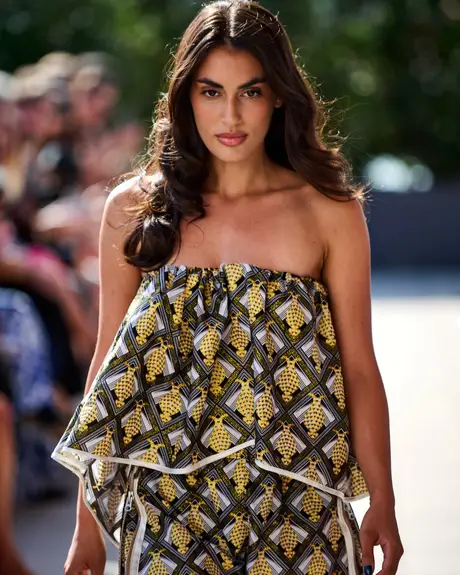 Roubs Style, 9 August 2026, show 4, Runway. Frame BKZSM4