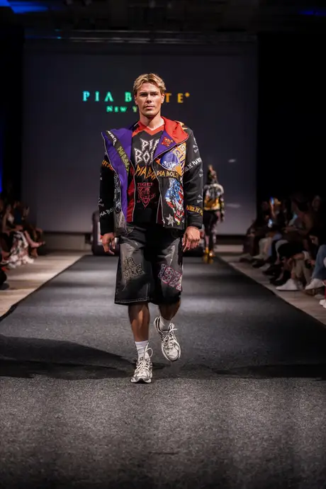 Pia Bolte, 8 August 2026, show 6, Runway. Frame 6B_QFE