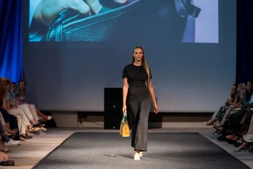 Joelle Jacobs x Holsta, 9 August 2026, show 6, Runway. Frame LOHN99