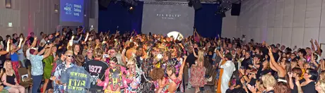 8 August 2026, show 6, Runway. Frame QBOLJF