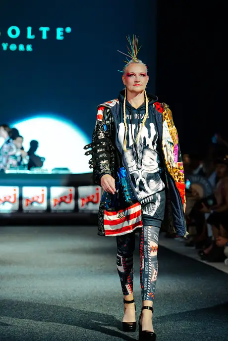 Pia Bolte, 8 August 2026, show 6, Runway. Frame ZZ8TQG