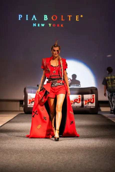 Pia Bolte, 8 August 2026, show 6, Runway. Frame GBPTD6