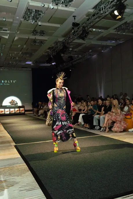 Pia Bolte, 8 August 2026, show 6, Runway. Frame 9GO3DG