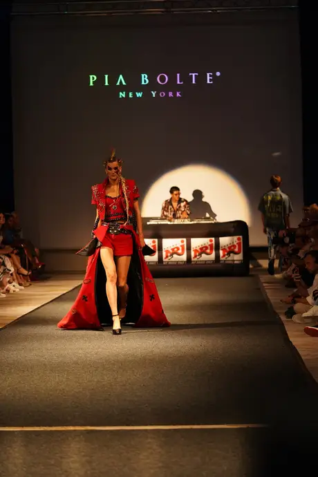 Pia Bolte, 8 August 2026, show 6, Runway. Frame YN2YI9