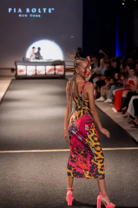 Pia Bolte, 8 August 2026, show 6, Runway. Frame 2EQNI5