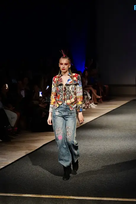 Pia Bolte, 8 August 2026, show 6, Runway. Frame TOSQJ_