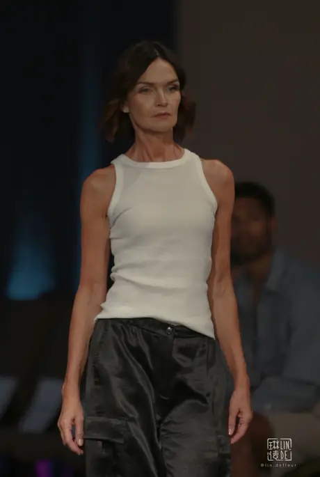 9 August 2026, show 6, Runway. Frame JJJ4SM