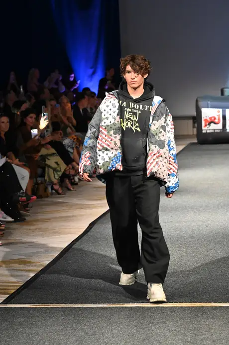 8 August 2026, show 6, Runway. Frame WL9AG7