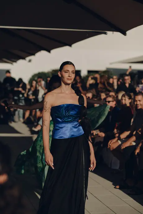 7 August 2026, show 1, Runway. Frame ZLYXIY