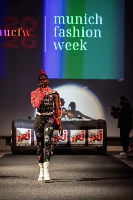 Pia Bolte, 8 August 2026, show 6, Runway. Frame UIGMOS