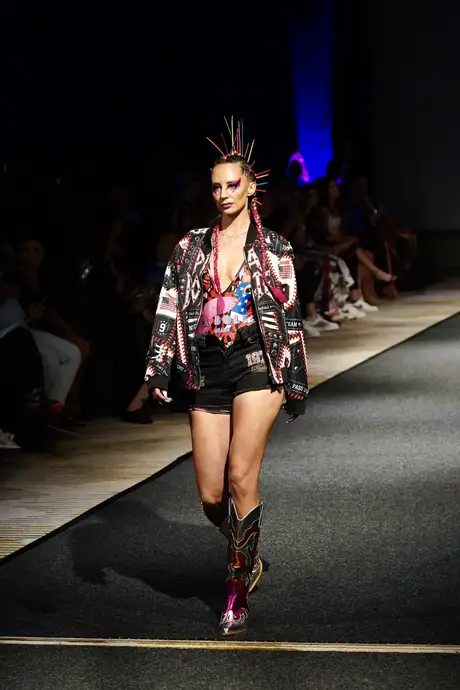 Pia Bolte, 8 August 2026, show 6, Runway. Frame KERQQD