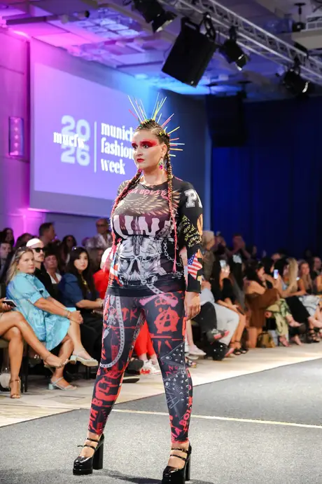 Pia Bolte, 8 August 2026, show 6, Runway. Frame RVE0X5