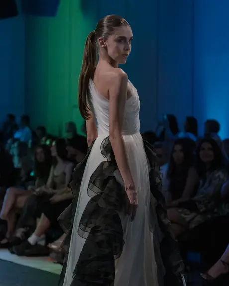 7 August 2026, show 2, Runway. Frame KIYICO