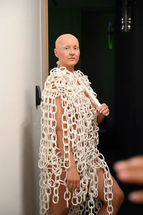 8 August 2026, show 2, Runway. Frame GEUAJZ