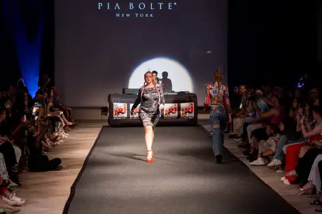 Pia Bolte, 8 August 2026, show 6, Runway. Frame SD6A9Y