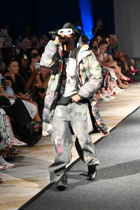 8 August 2026, show 6, Runway. Frame DFRBGP